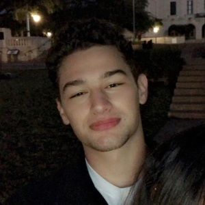 Meet your Posher, Ethan